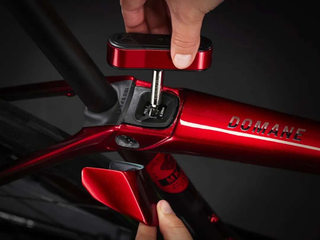 Domane SLR 9 AXS Gen 4