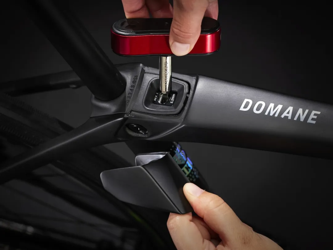 Domane SLR 9 AXS Gen 4