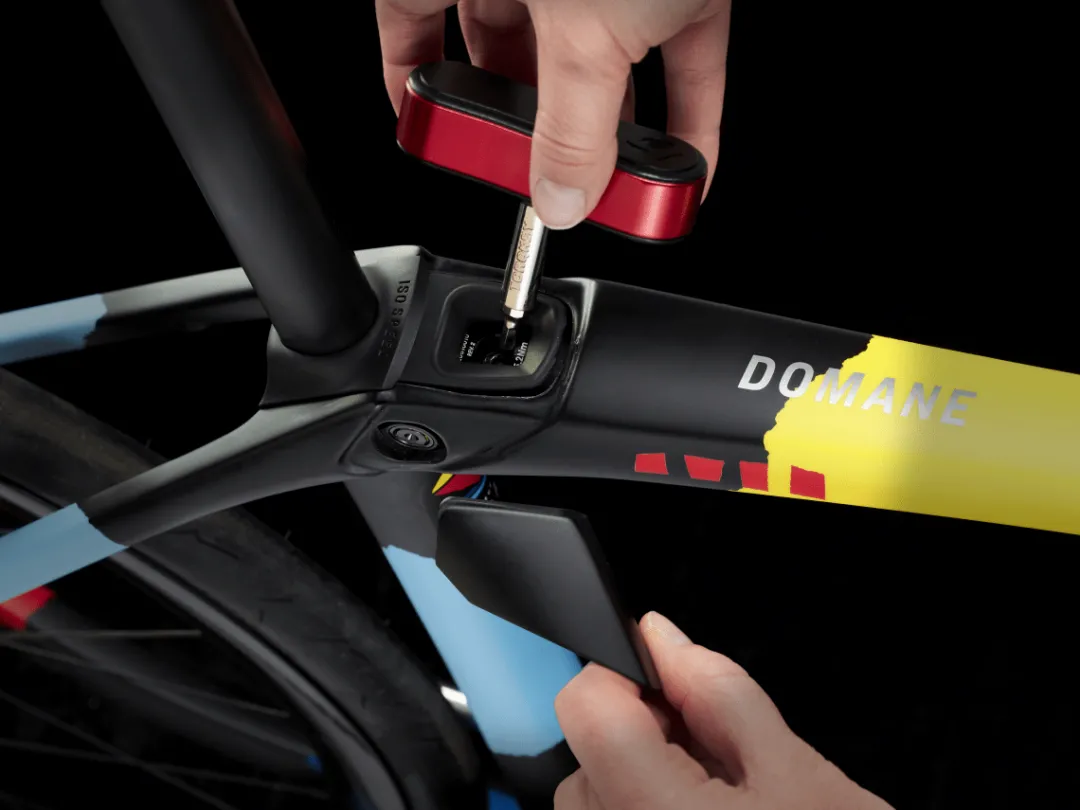 Domane SLR 9 AXS Gen 4