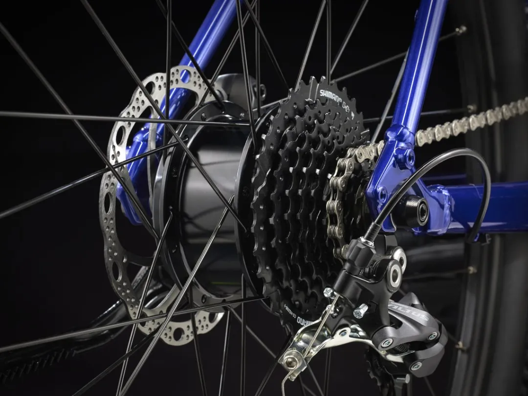 Dual Sport+ 2 Stagger