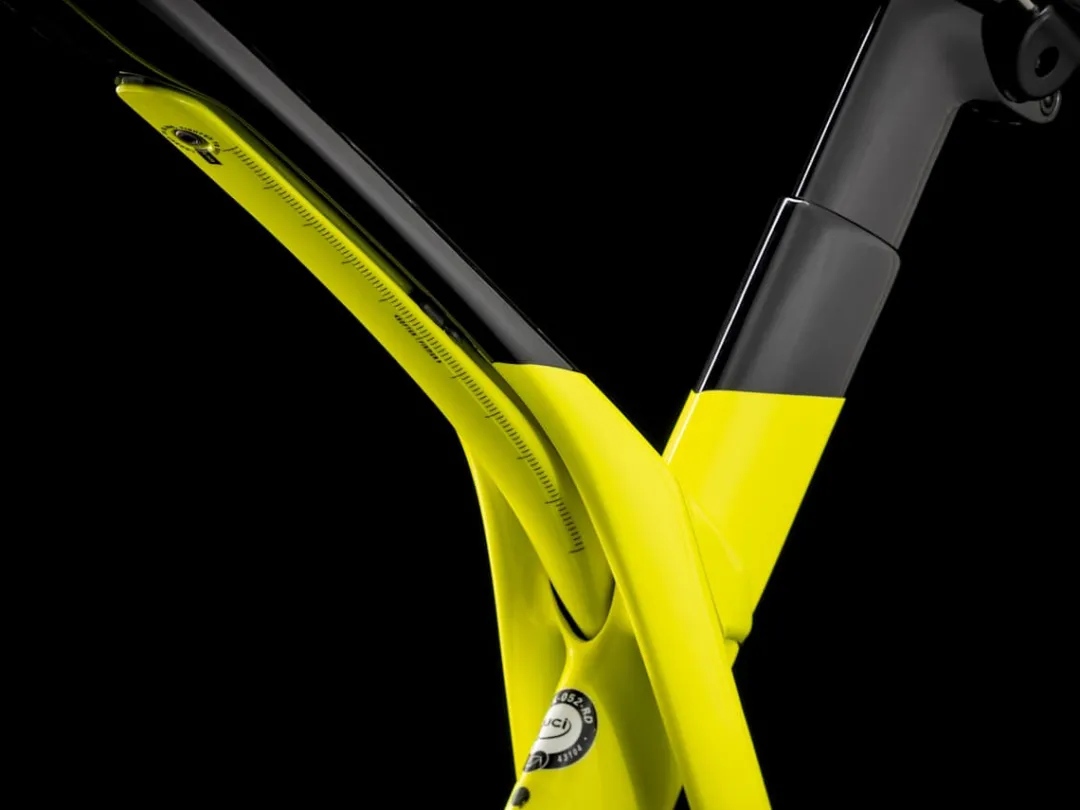Madone SLR 6 Disc