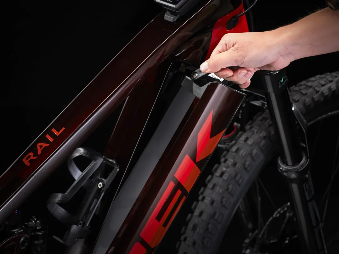 Rail 9.8 XT Gen 3