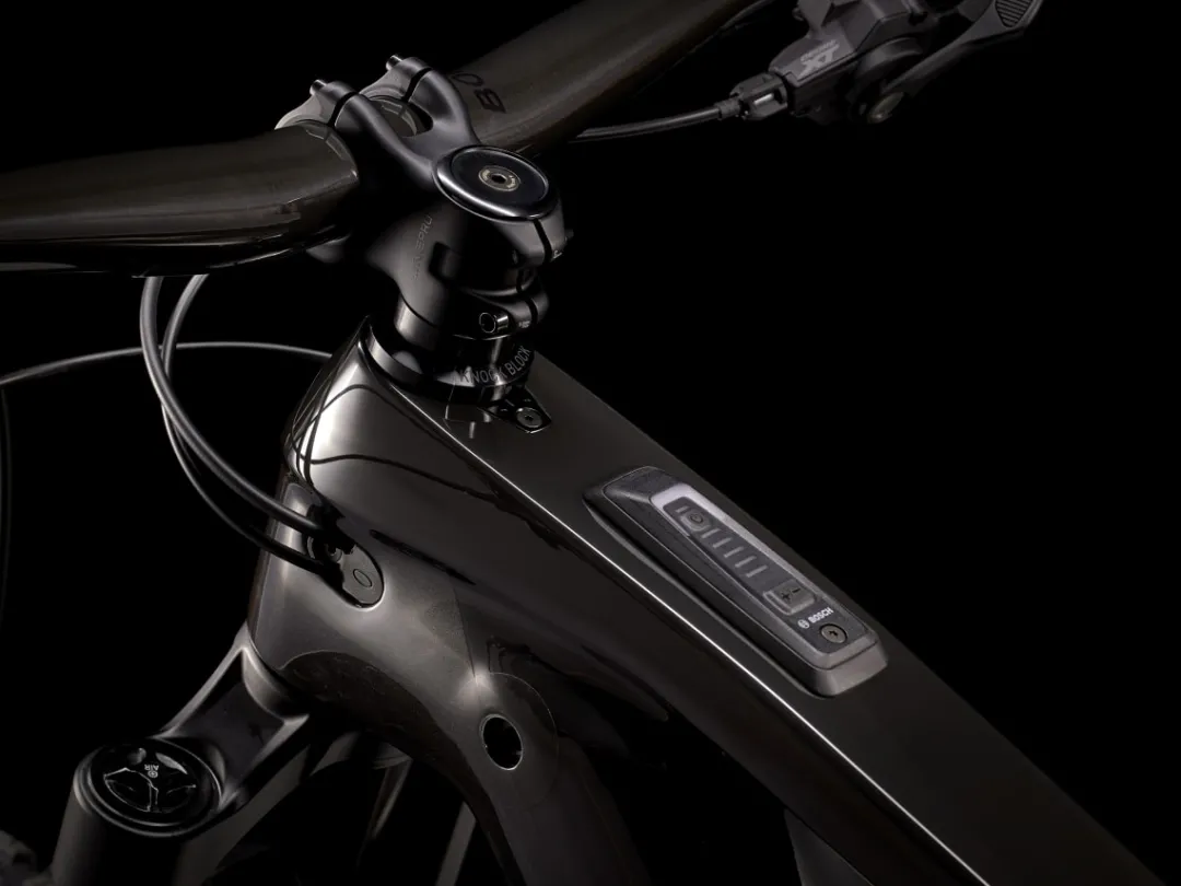 Rail 9.8 XT generacji 4