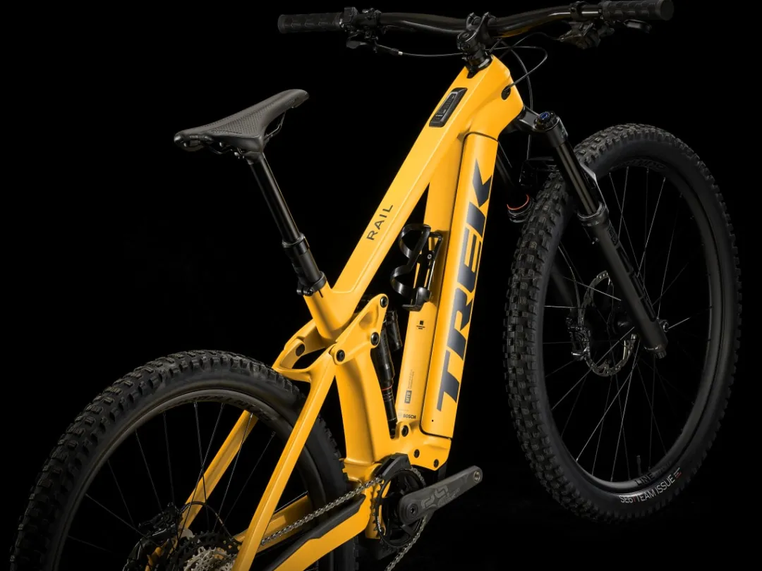 Rail 9.8 XT generacji 4